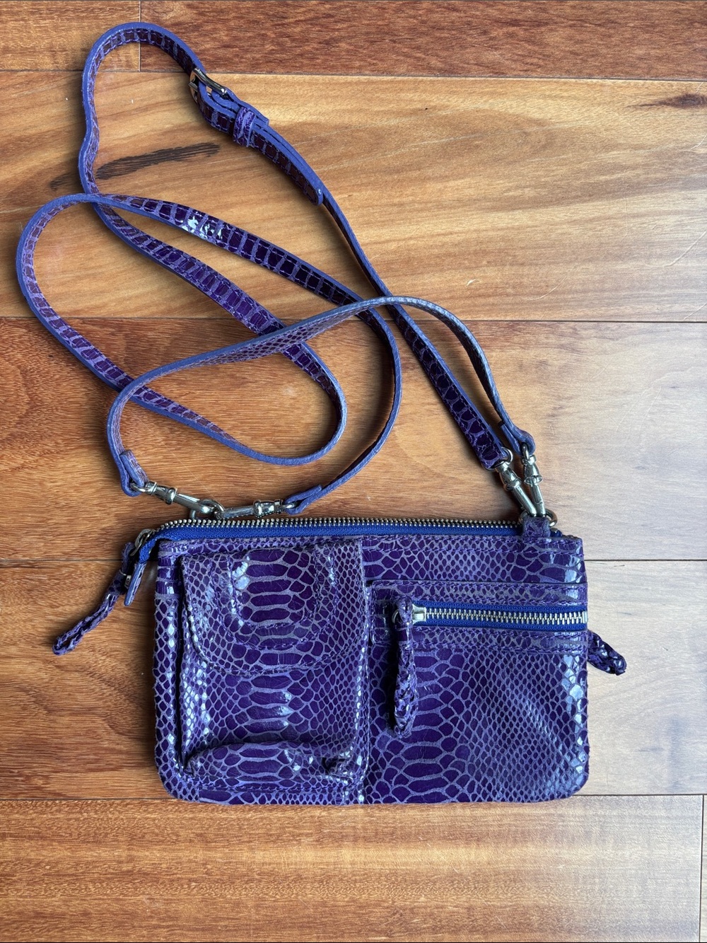 Perlina crossbody